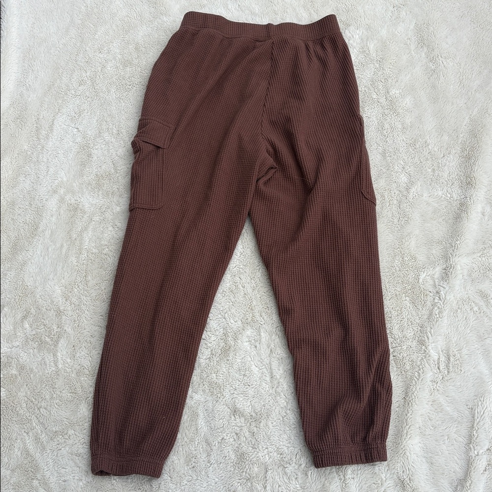 Bench Waffle Knit Cargo Joggers – Textured Loungecore | Size Medium - Picture 7 of 8